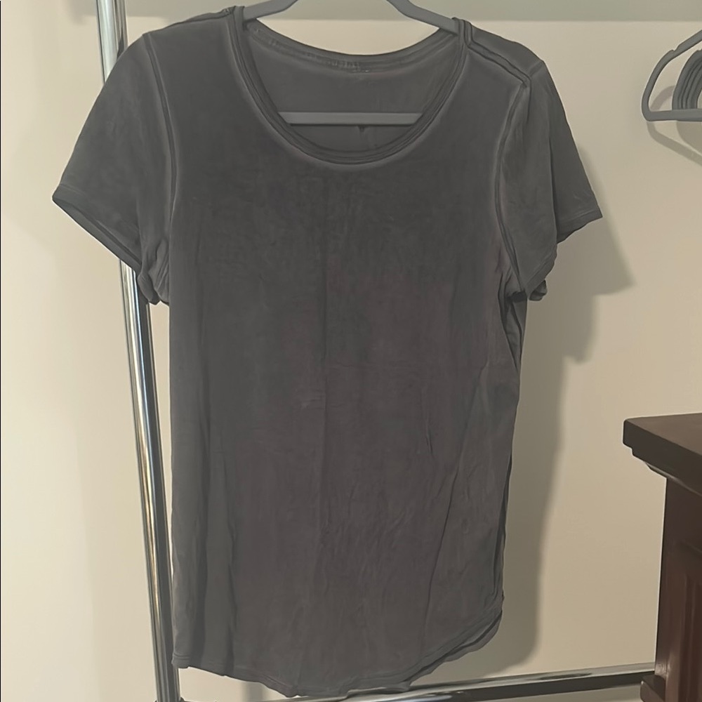 Lululemon Athletica blue Gray Short Sleeve Tee